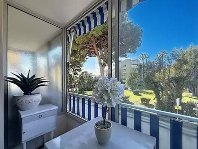 Cannes 06400 Achat / Vente appartement 2 pièces t2