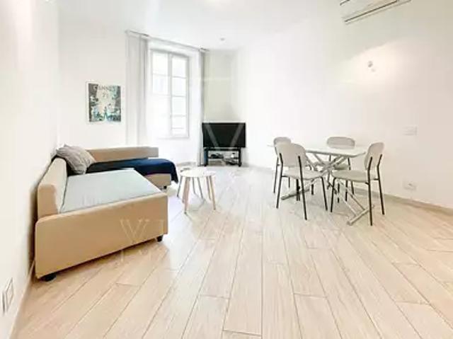 Cannes 06400 Achat / Vente appartement 2 pièces t2