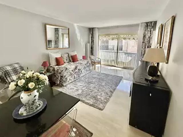 Cannes 06400 Achat / Vente appartement 2 pièces t2