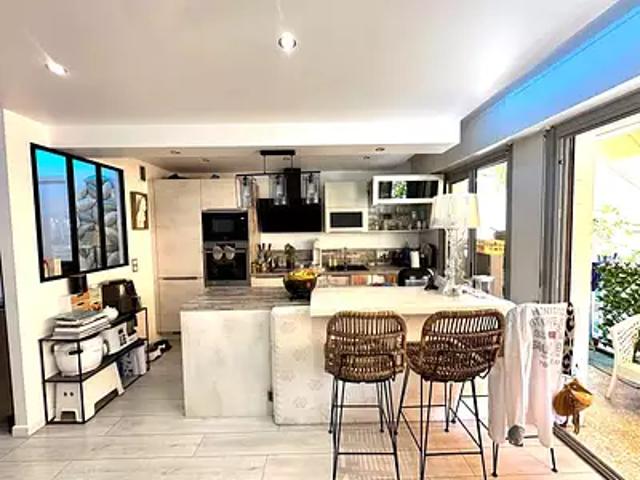 Cannes 06400 Achat / Vente appartement 2 pièces t2