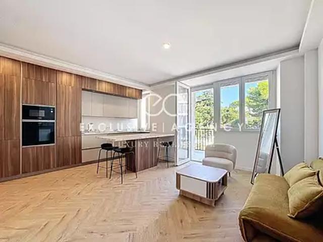 Cannes 06400 Achat / Vente appartement 2 pièces t2