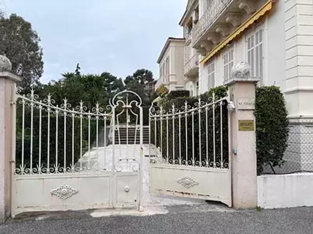 Cannes 06400 Achat / Vente appartement 2 pièces t2
