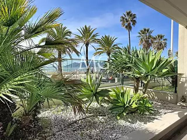 Cannes 06400 Achat / Vente appartement 2 pièces t2