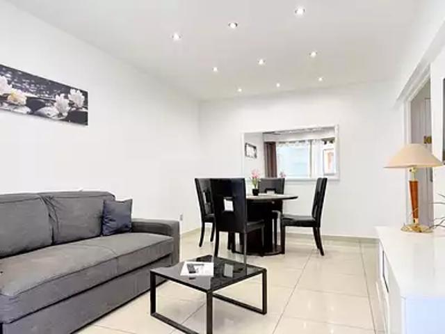 Cannes 06400 Achat / Vente appartement 2 pièces t2 terrasse cave