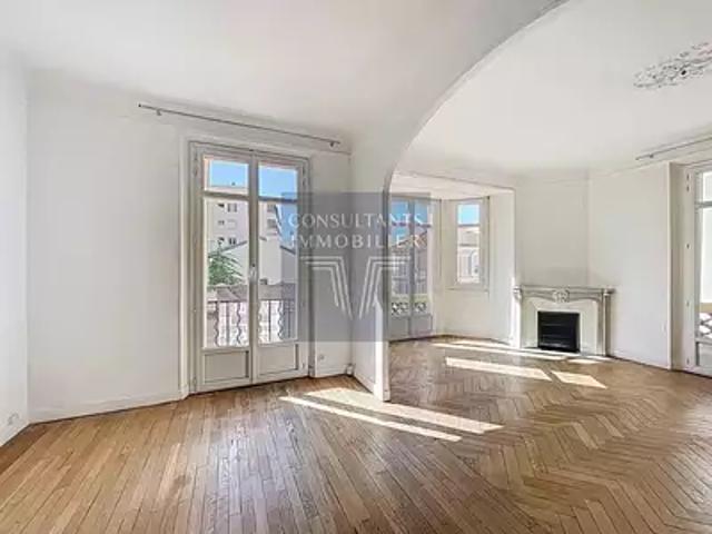 Cannes 06400 Achat / Vente appartement 4 pièces t4