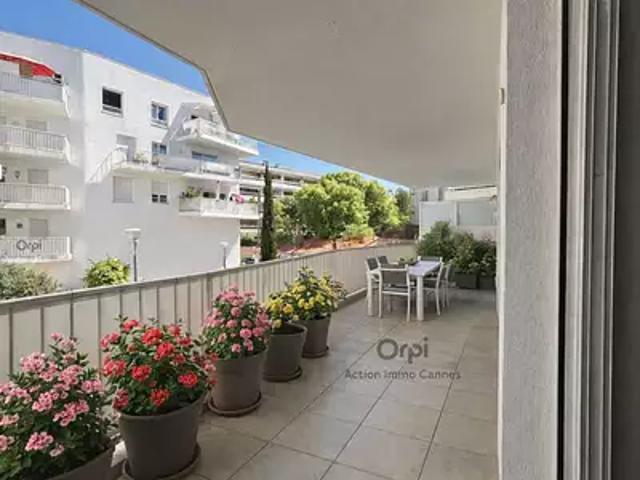 Cannes 06400 Achat / Vente appartement 4 pièces t4 terrasse