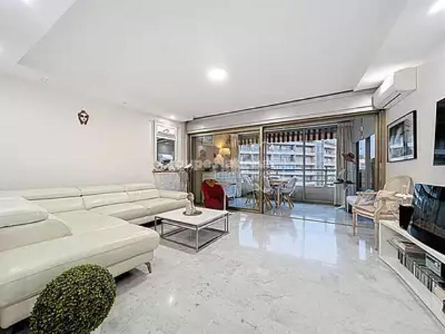 Cannes 06400 Achat / Vente appartement 4 pièces t4 terrasse cave