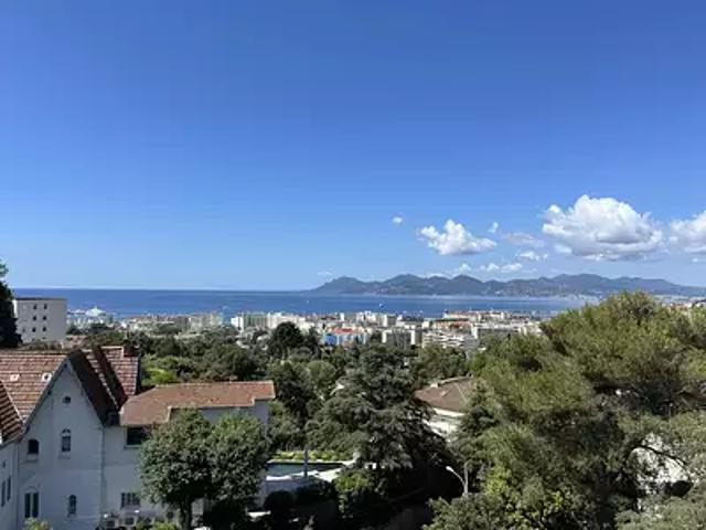 Cannes 06400 Achat / Vente appartement 5 pièces t5