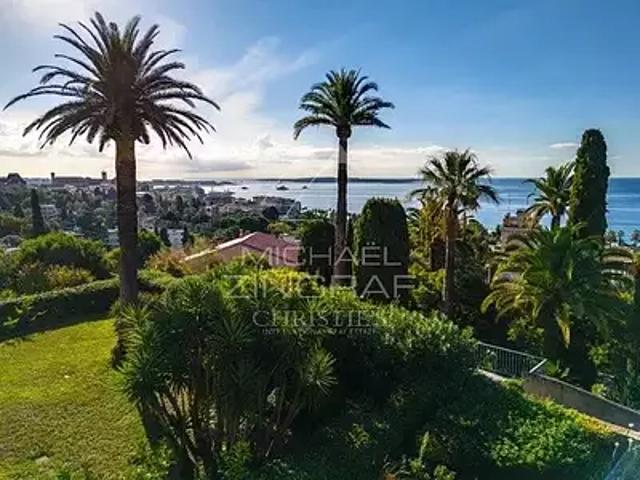Cannes 06400 Achat / Vente appartement 5 pièces t5 piscine