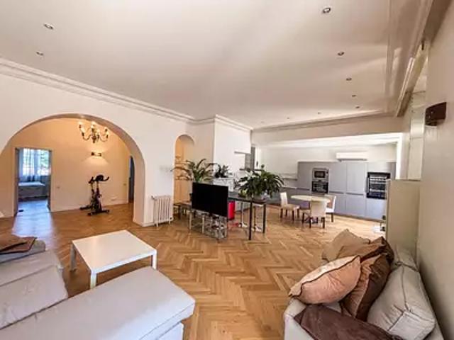 Cannes 06400 Achat / Vente appartement 5 pièces t5 terrasse cave