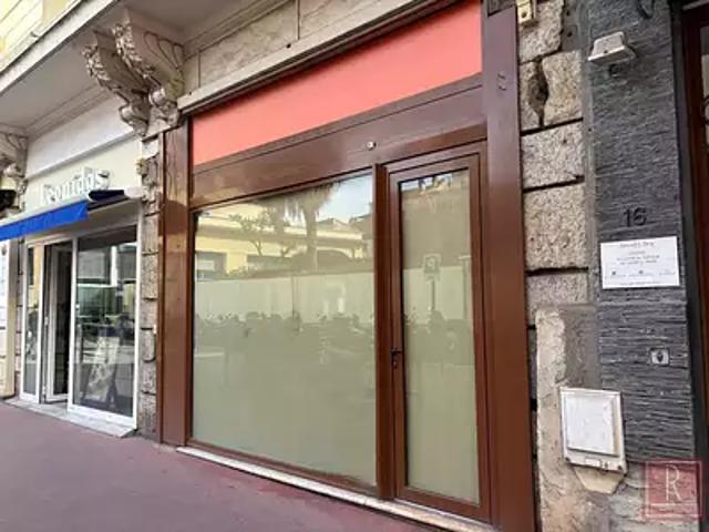 Cannes 06400 Achat / Vente divers 2 pièces