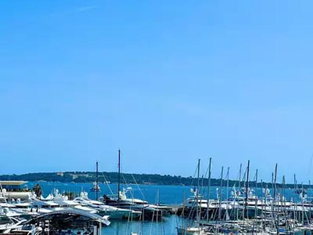 Cannes 06400 Achat / Vente divers