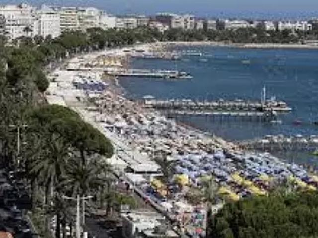 Cannes 06400 Achat / Vente divers