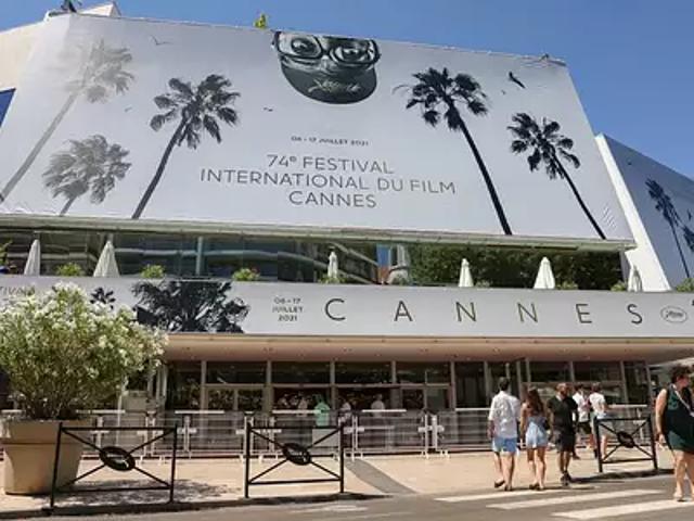 Cannes 06400 Achat / Vente divers