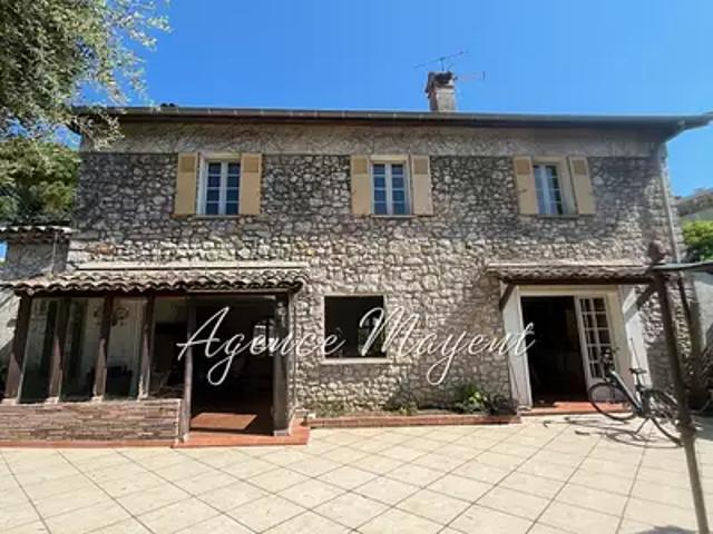 Cannes 06400 Achat / Vente maison parking