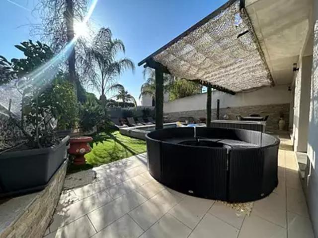 Cannes 06400 Achat / Vente maison 5 pièces t5 piscine