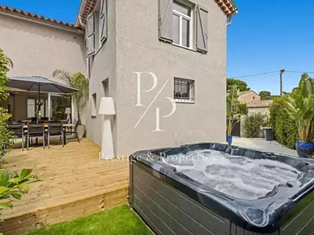 Cannes 06400 Achat / Vente maison 6 pièces t6