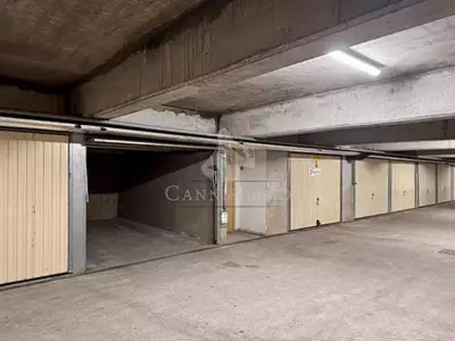 Cannes 06400 Achat / Vente parking