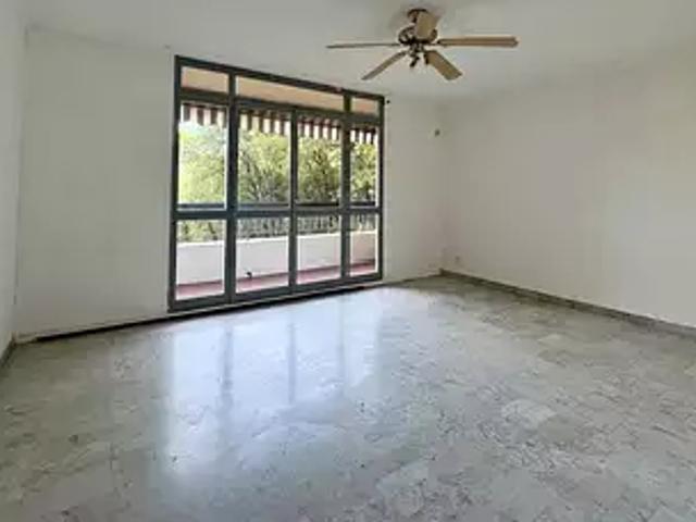 Cannes 06150 Achat / Vente appartement 2 pièces t2 cave balcon
