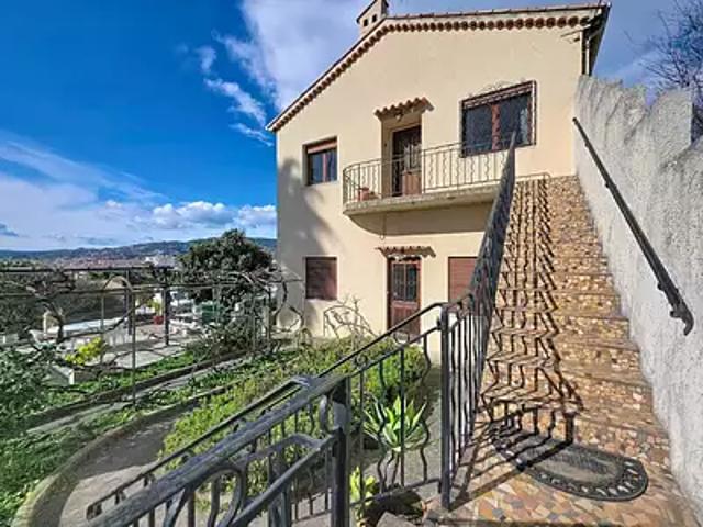 Cannes 06150 Achat / Vente appartement 5 pièces t5