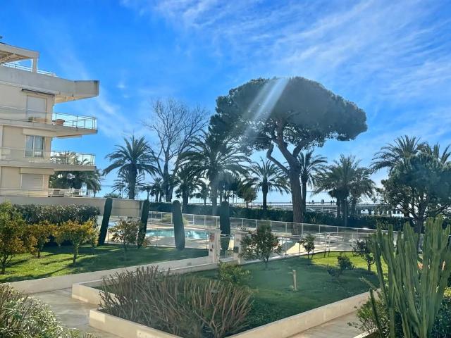 CANNES 2 Pièces