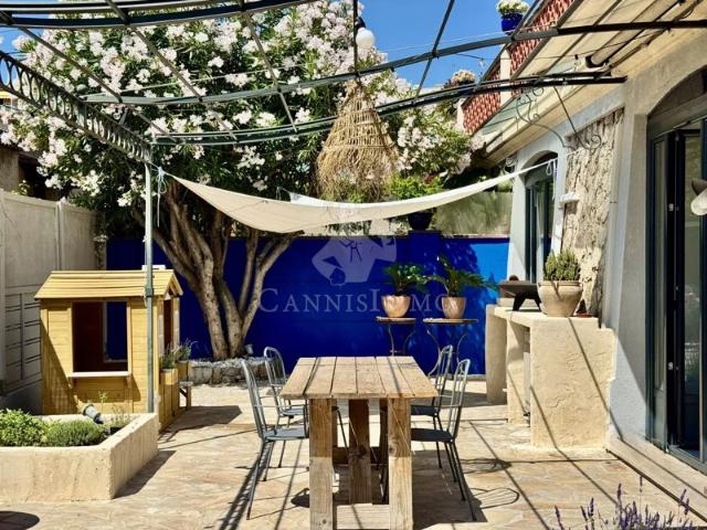 CANNES 4 PIECES TASSIGNY