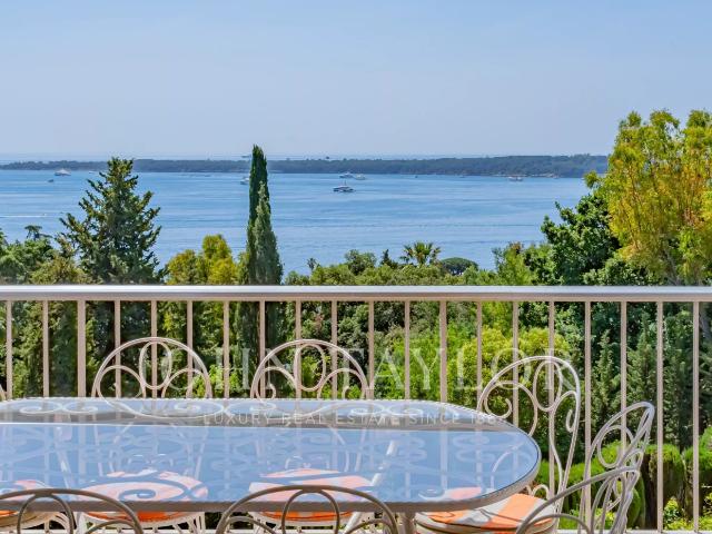 Cannes Californie Vue mer panoramique