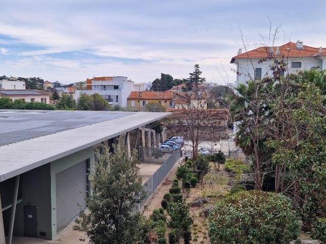 CANNES Californie à vendre 3 pièces de 68 m2 avec 2 balcons au calme