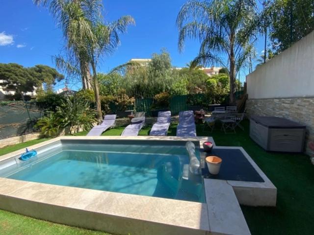 CANNES CENTRE MAISON AVEC PISCINE