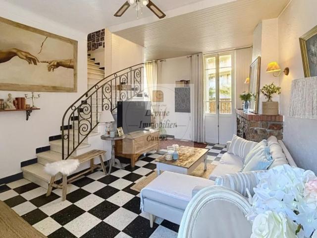 Cannes centre à pied, 5P en duplex de 103 m²