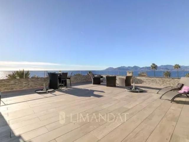 Cannes centre – Appartement d'exception avec toit terrasse et vue mer panoramique