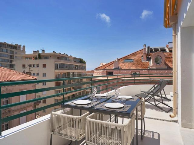 Cannes Centre, Proche des plages et des restaurants de la Cr. 50m² Cannes