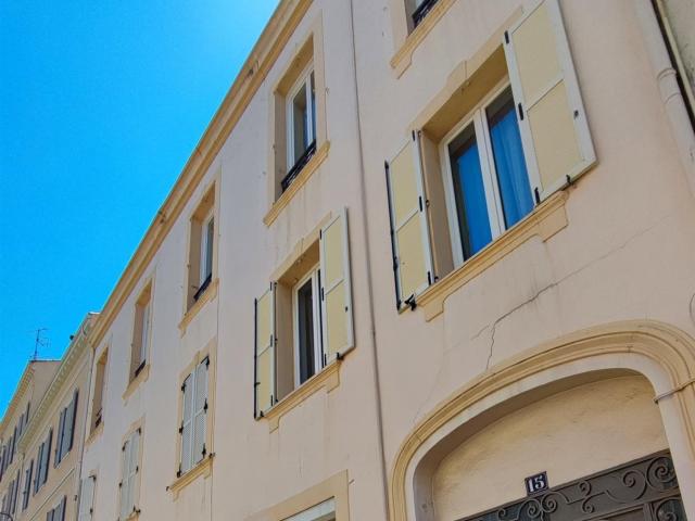 CANNES centre RDC appartement 48 m2 avec cave 47m² Cannes