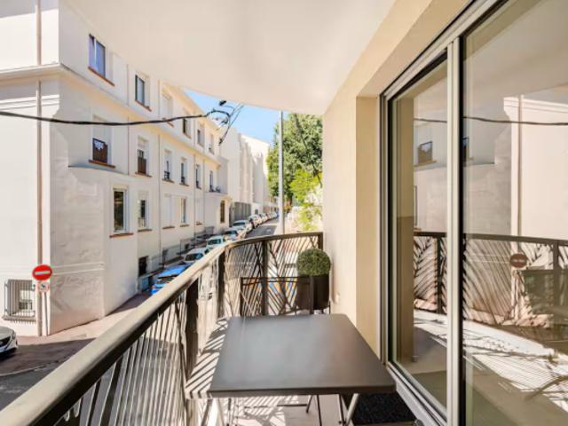 CANNES CENTRE T3 67 M2 REFAIT À NEUF SUD TERRASSE PARKING ME