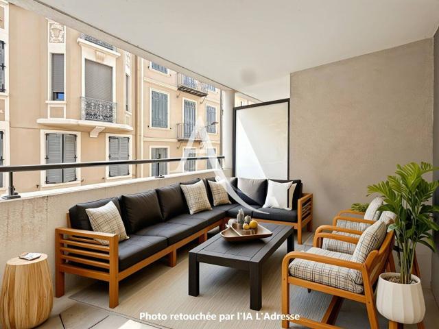 Cannes centre ville Appartement 2 pièces 43 m² Terrasse P