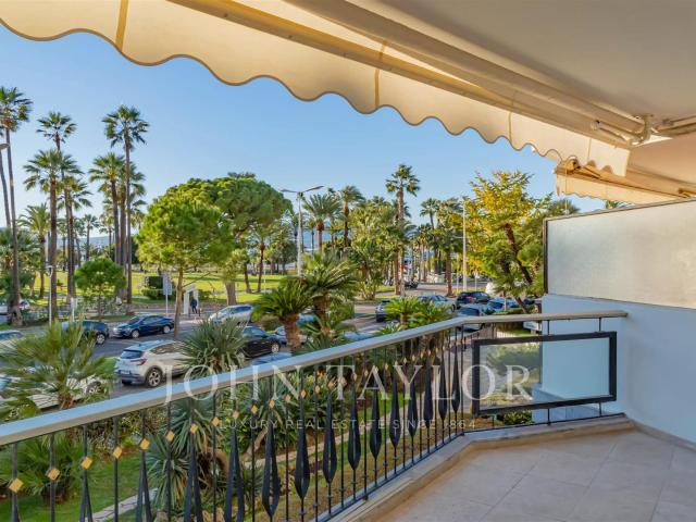 Cannes Croisette appartement refait à neuf 91m² Cannes