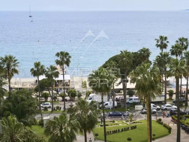 Cannes Croisette Grand Hôtel 3 Pièces vue mer 126m² Cannes