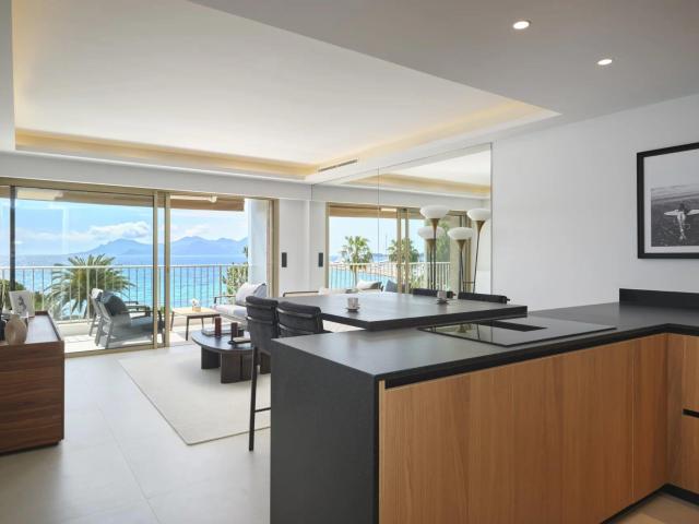 Appartement 3 pièces vue mer à vendre 70 m² – La Croisette. 70m² Cannes