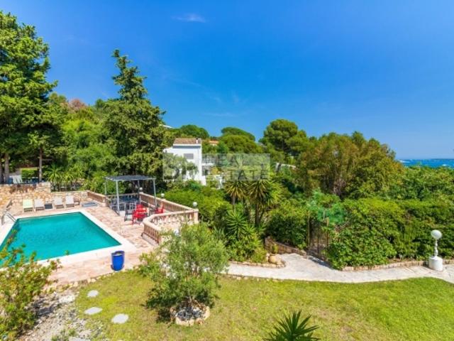 CANNES CROIX DES GARDES VILLA 309m²
