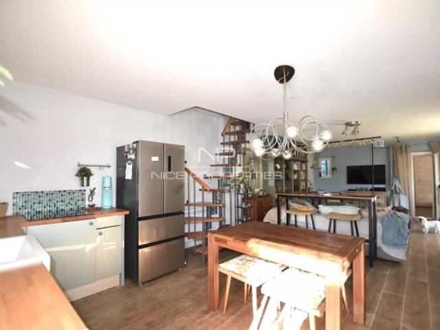 Cannes, Croix des Gardes, charmante maison avec 3 chambres en parfait état