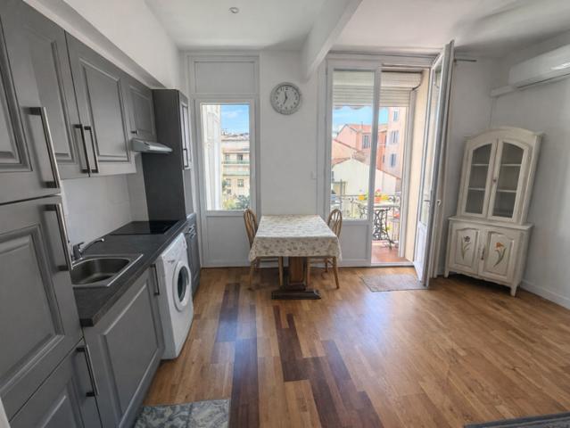 Cannes: appartement 3 pièces de 53.36 m² avec Balcon