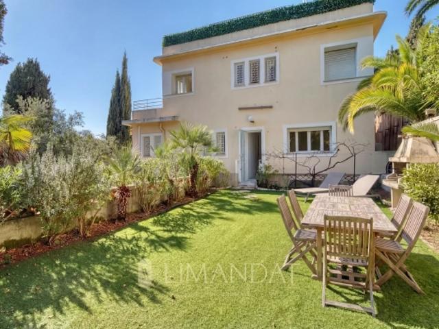 CANNES – APPARTEMENT LUMINEUX AVEC JARDIN PRIVATIF
