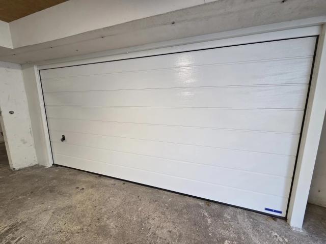 Cannes Arrière Croisette double garage à vendre dans une rés. m² Cannes