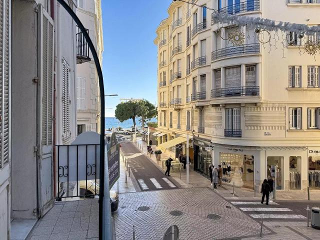 Cannes Banane Appartement 3 Pieces Balcon Avec Vue Lat. 63m² Cannes