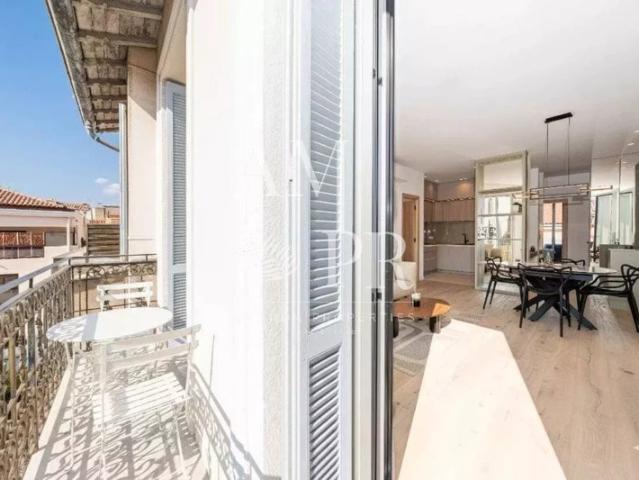 Cannes Banane – Appartement 4 pièces de 90 m² – Dernier Étage avec Balcon Sud