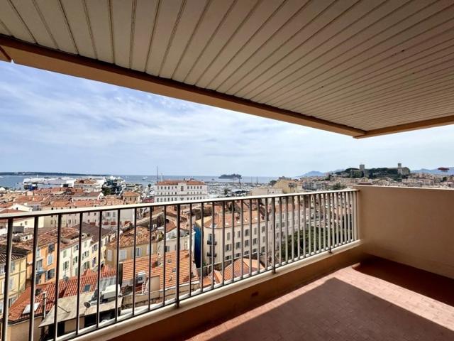 CANNES BANANE TERRASSE VUE MER PANORAMIQUE