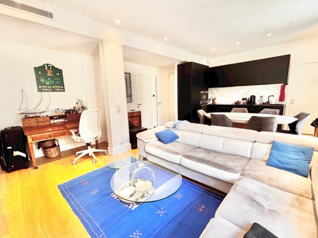 CANNES BAS PETIT JUAS T5 DE 90 M2 TERRASSE PLEIN SUD FAIBLES
