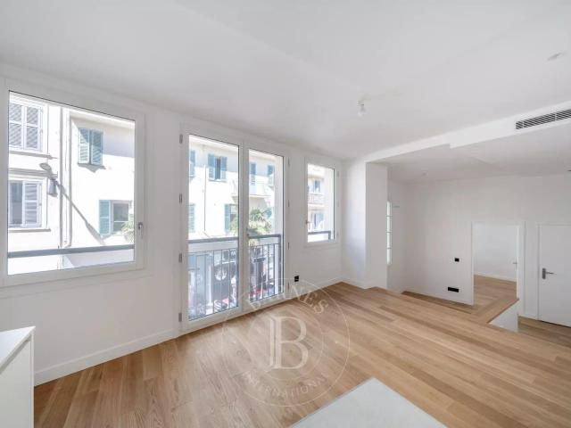 Cannes Bas Suquet 2 Pièces 41m² Cannes