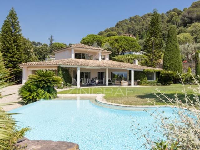 Cannes Basse Californie Vue dégagée mer et Estérel