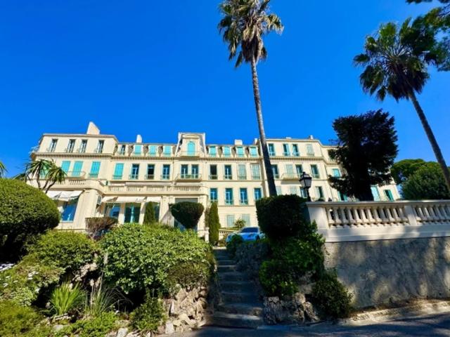 CANNES BASSE CALIFORNIE PROX PLAGES